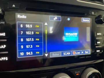 2017 Subaru Forester - image 33