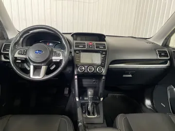 2017 Subaru Forester - image 4