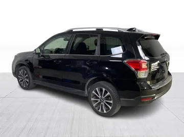 2017 Subaru Forester - image 11