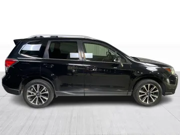 2017 Subaru Forester - image 2