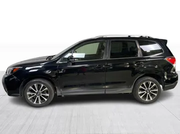 2017 Subaru Forester - image 10