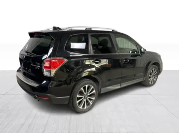 2017 Subaru Forester - image 14