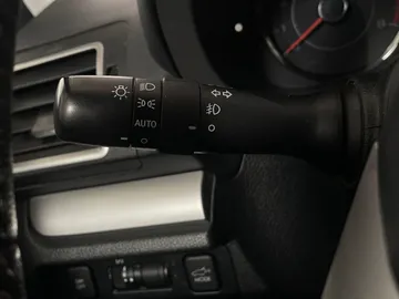 2016 Subaru Forester - image 16