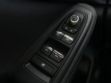 2023 Subaru Forester - image 24