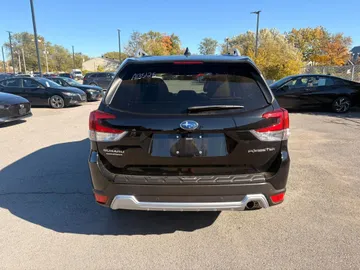 2023 Subaru Forester - image 4