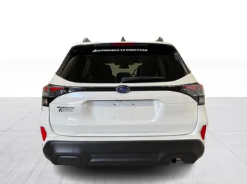 2025 Subaru Forester - image 13