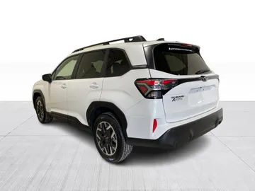 2025 Subaru Forester - image 12