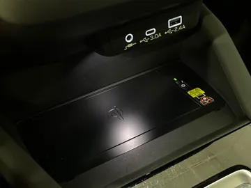 2025 Subaru Forester - image 27