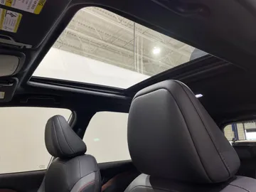 2025 Subaru Forester - image 6