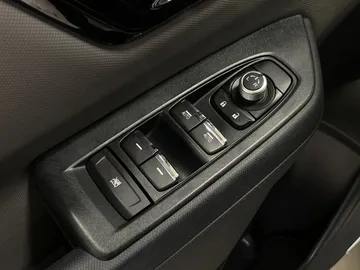 2025 Subaru Forester - image 25