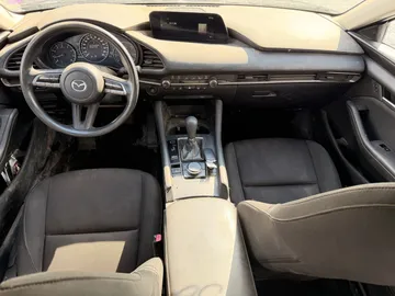 2021 Mazda Mazda3 - image 9