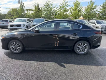 2021 Mazda Mazda3 - image 4