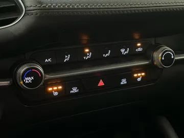 2024 Mazda Mazda3 - image 19