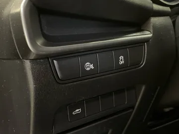 2024 Mazda Mazda3 - image 27