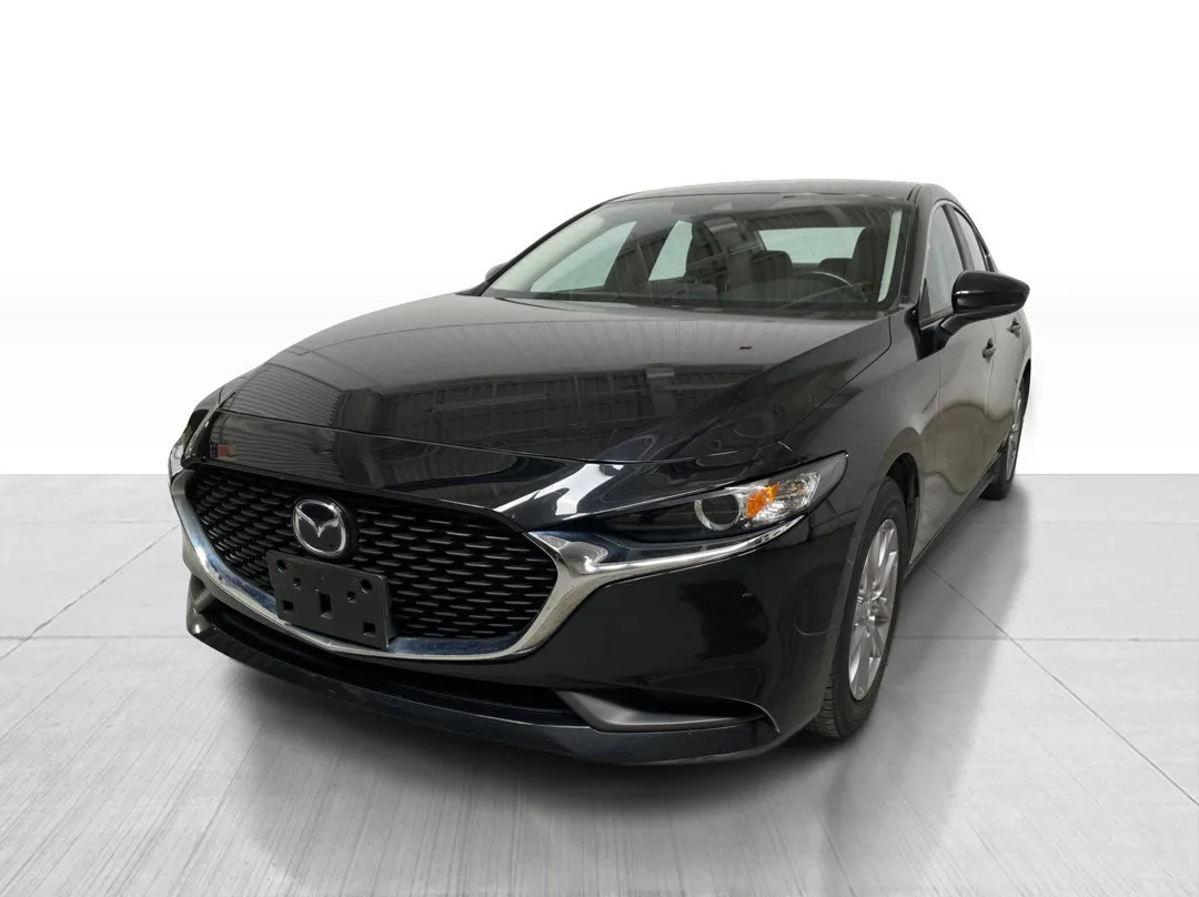 2022 Mazda Mazda3 — photo 8
