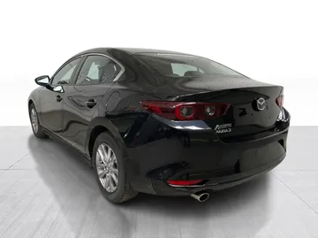 2022 Mazda Mazda3 - image 11