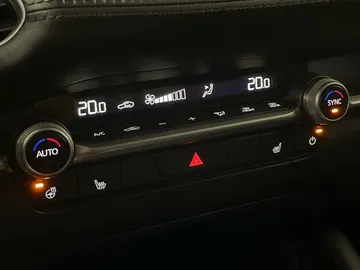 2025 Mazda Mazda3 - image 20