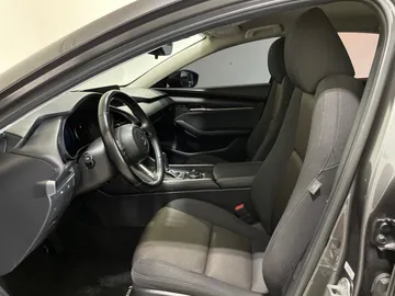 2025 Mazda Mazda3 - image 3