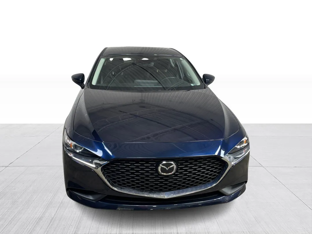 2025 Mazda Mazda3 — photo 6