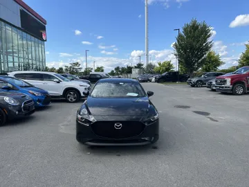 2024 Mazda Mazda3 Sport - image 2