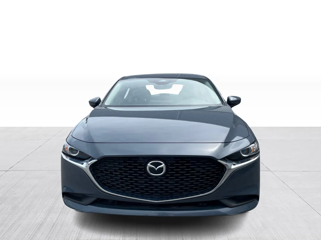 2025 Mazda 3 — photo 2
