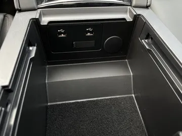 2025 Mazda 3 - image 26