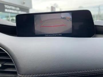 2025 Mazda 3 - image 21