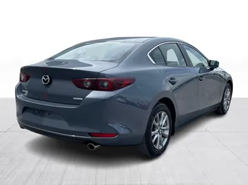 2025 Mazda 3 - image 12
