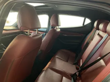 2019 Mazda Mazda3 Sport - image 11