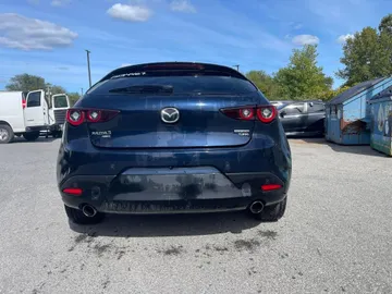 2024 Mazda Mazda3 Sport - image 4