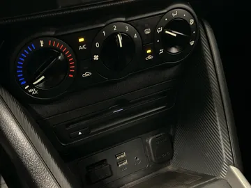 2017 Mazda CX-3 - image 20