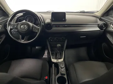 2017 Mazda CX-3 - image 4