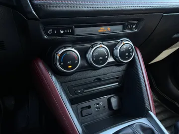 2018 Mazda CX-3 - image 21