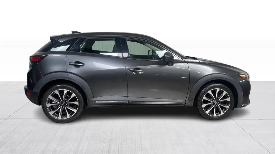 2019 Mazda CX-3 — photo 2