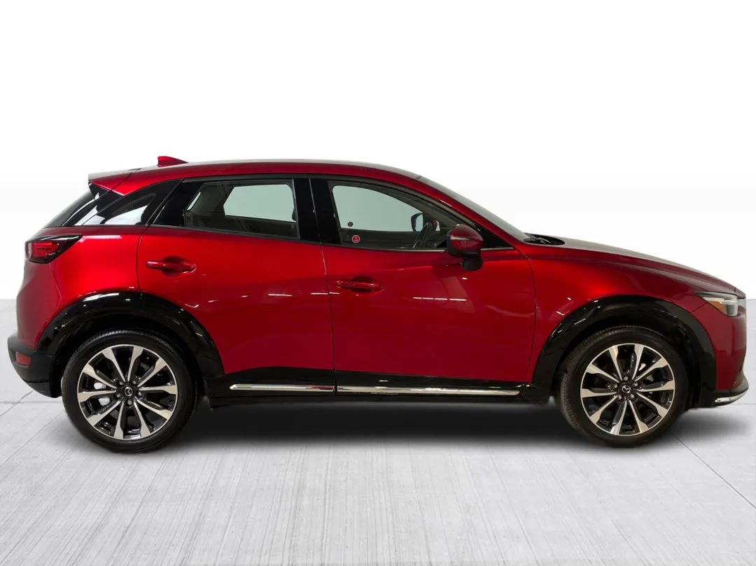 2022 Mazda CX-3 — photo 8