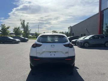2022 Mazda MX-30 EV - image 6