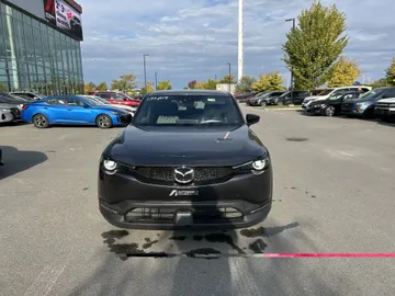 2022 Mazda MX-30 EV - image 2