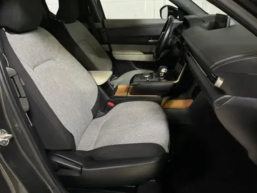 2022 Mazda MX-30 EV - image 10