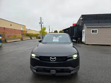 2022 Mazda MX-30 EV - image 2