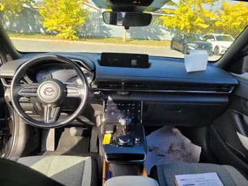 2022 Mazda MX-30 EV - image 7