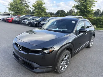 2022 Mazda MX-30 EV - image 3
