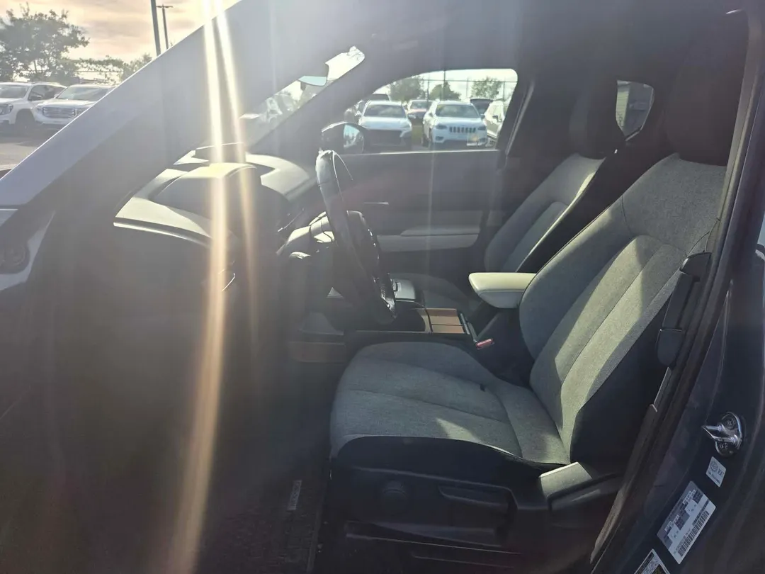 2022 Mazda MX-30 EV GS, photo 7