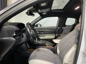 2022 Mazda MX-30 EV - image 3