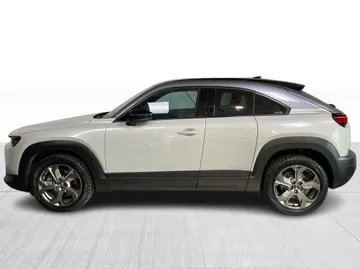 2022 Mazda MX-30 EV - image 9