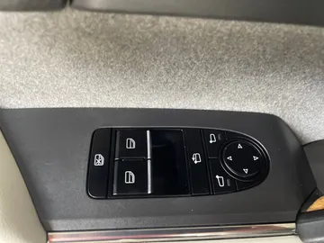 2022 Mazda MX-30 EV - image 29