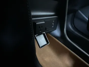 2022 Mazda MX-30 EV - image 32