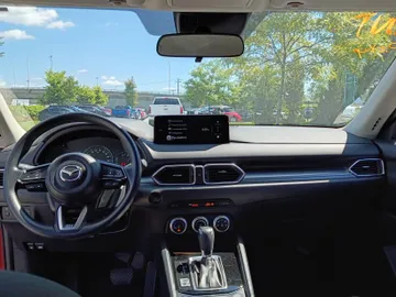 2024 Mazda CX-5 - image 9