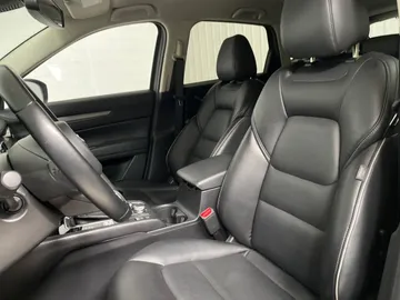 2025 Mazda CX-5 - image 3