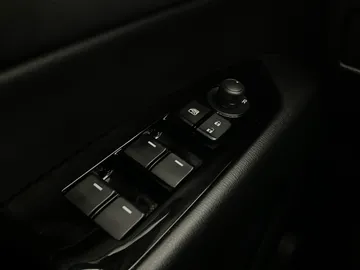 2025 Mazda CX-5 - image 24
