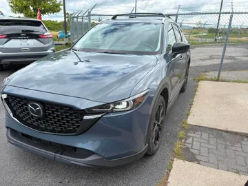 2023 Mazda CX-5 - image 3
